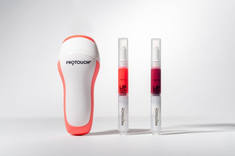 Protouch ventures further into the beauty-care space with their lip range that include a plumping device and nourishing drops for volumized lips like never before!