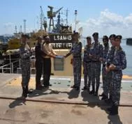 DELIVERY OF FIRST ACTCM BARGE, LSAM 15 (YARD 125) AT NAD(KARANJA), MUMBAI