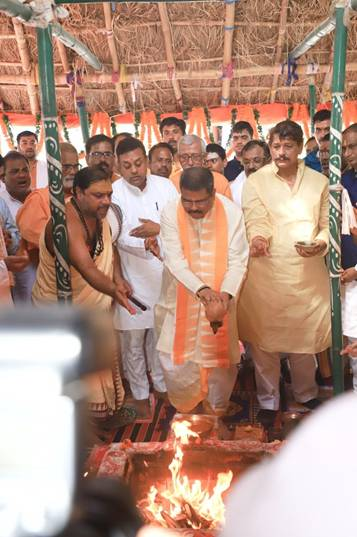 Foundation stone laid for projects worth Rs 100 crore including educational and residential complexes in Puri