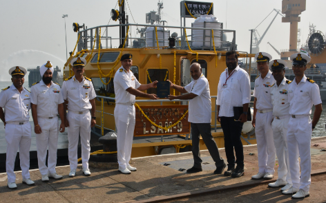 Indian Navy gets third missile-cum-ammunition barge LSAM 9 (YARD 77)