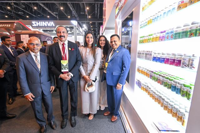 ​Dr. Sharanprakash R. Patil Visits Aster Booth at Arab Health 2026, Applauds Integrated Healthcare Model